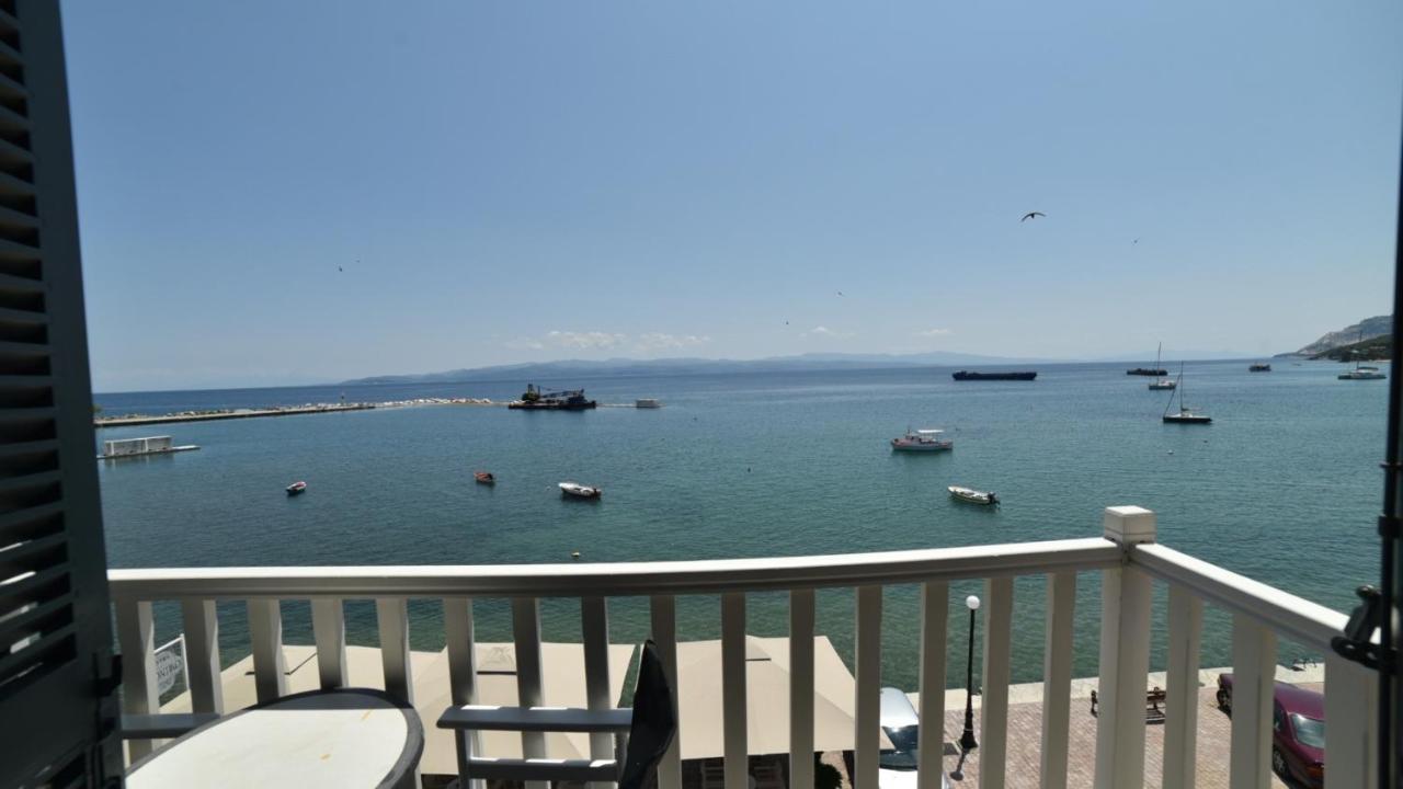 Archontiko Seaside Hotel Platanias  Exteriör bild